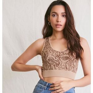 LAST CHANCE NWT F21 Abstract Print Cropped Tank Top